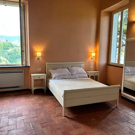 Palazzo Costa Beverino