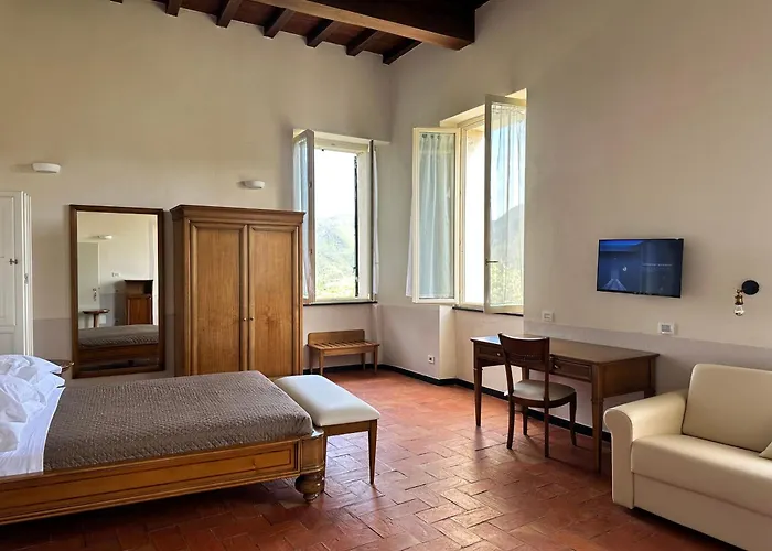Palazzo Costa 4*